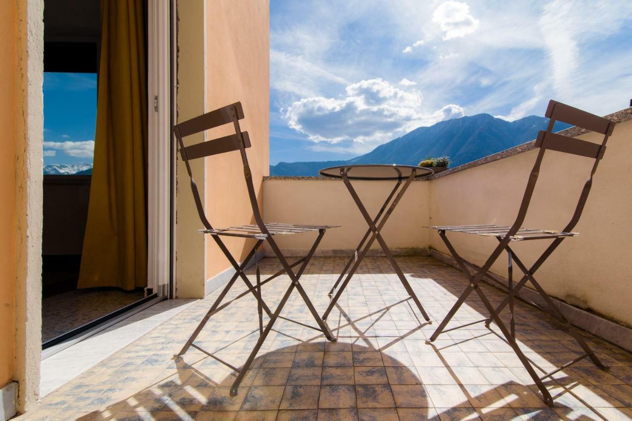 Al Pontile - The House Of Travelers Villa Sala Comacina Exterior photo